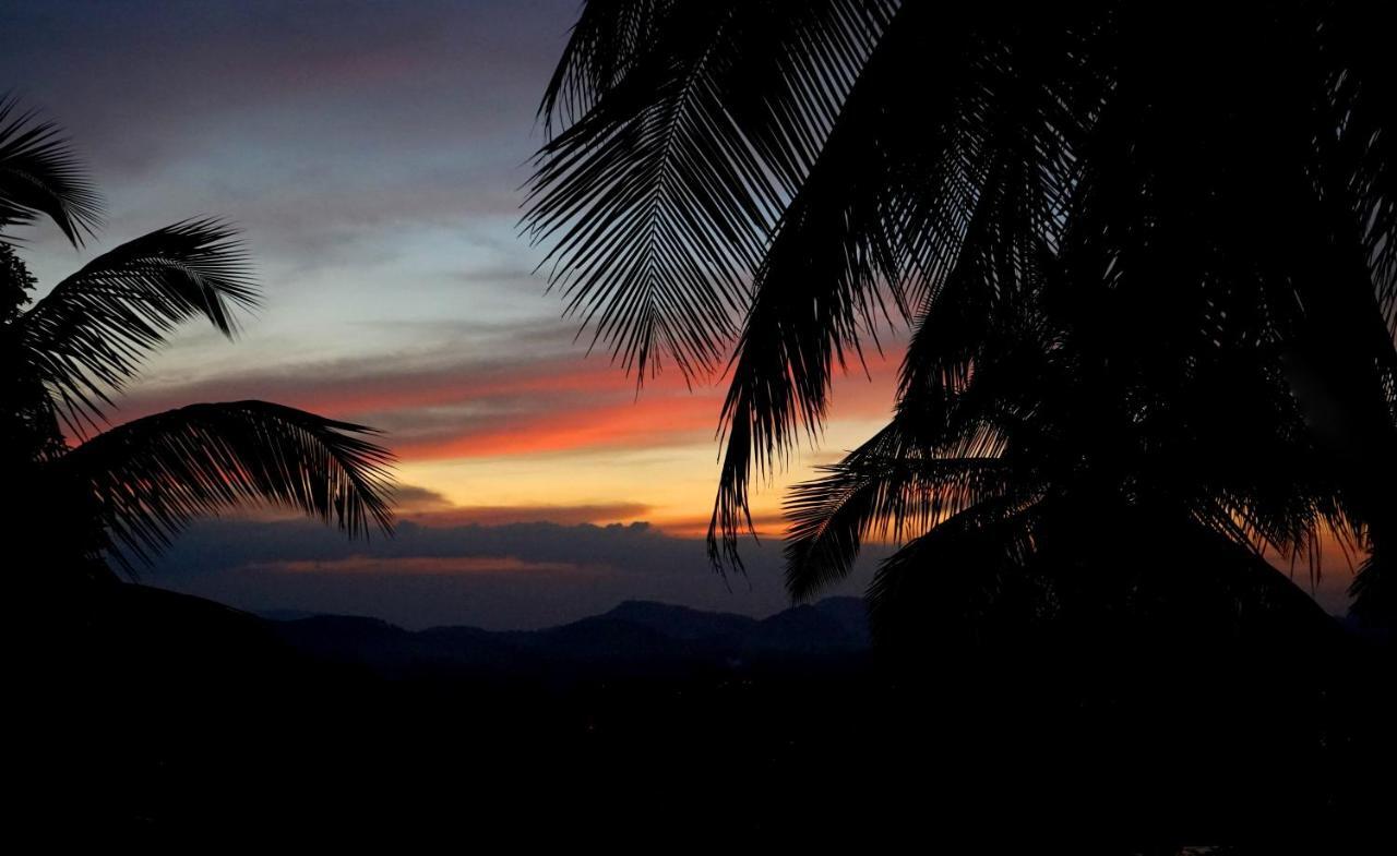 Sunset Hills Leilighet Kandy Eksteriør bilde